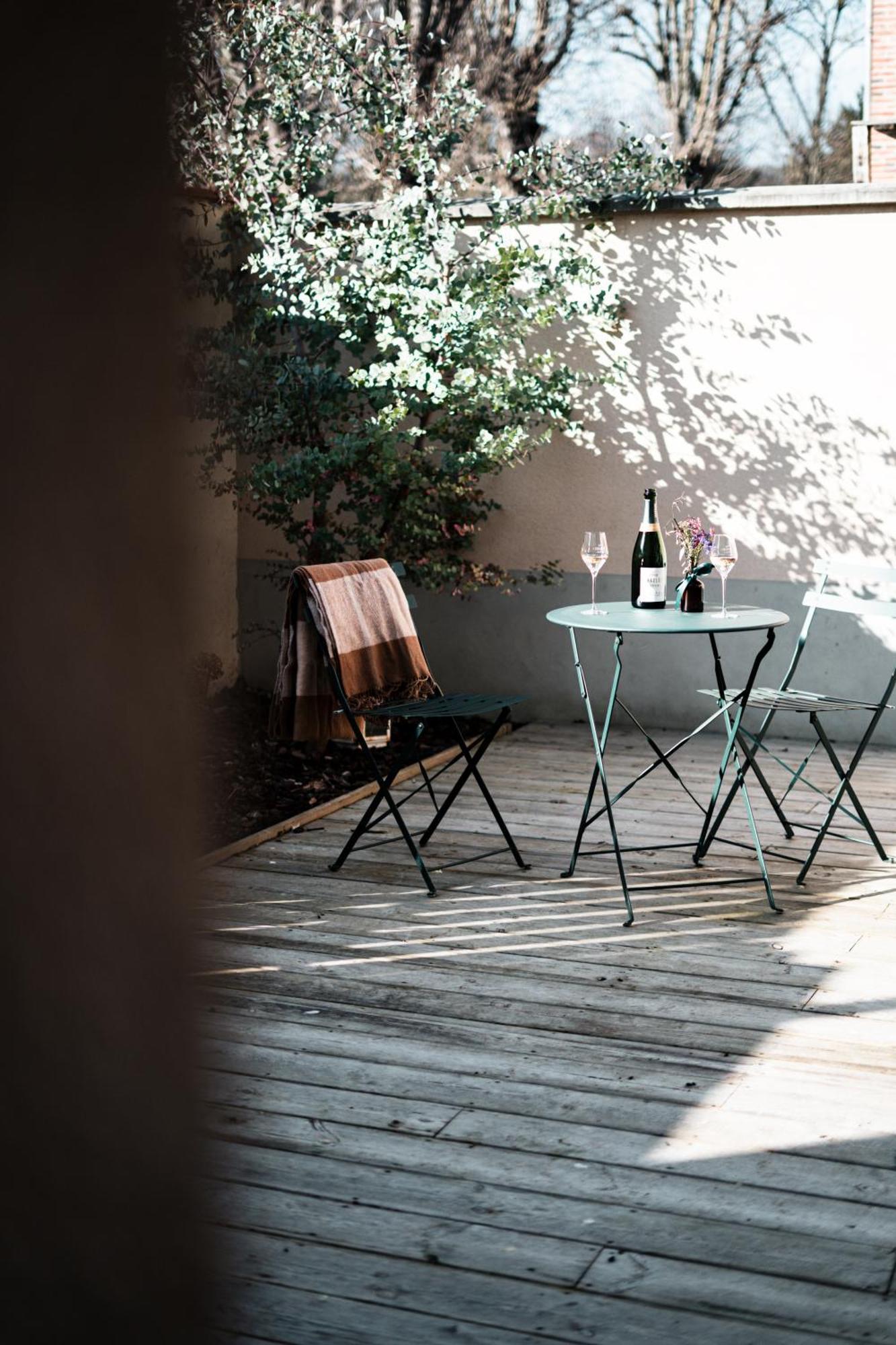 La Cabane Affranchie Moussy  Exterior photo